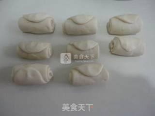 翻毛五仁月饼的做法步骤：10