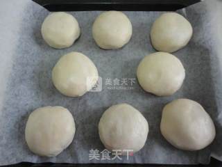 翻毛五仁月饼的做法步骤：13
