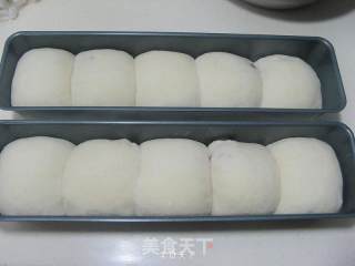 草莓酱酸奶小餐包的做法步骤：9