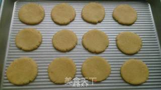 【南瓜杏仁酥饼】余香满口的人气小饼的做法步骤：7