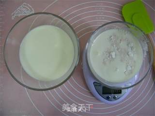 【番茄配方】85度椰蓉小方——超级美味的冰凉甜品的做法步骤：2