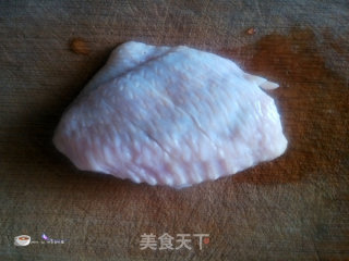 私房秘制烤鸡翅的做法步骤：2