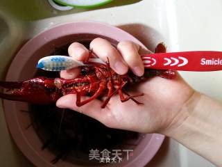 麻辣小龙虾的做法步骤：2