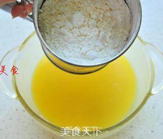 唇齿留香---酸奶草莓蛋糕的做法步骤：3