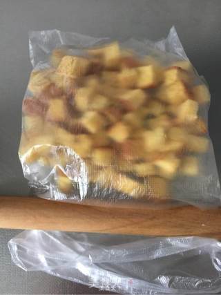 面包糠的做法步骤：4