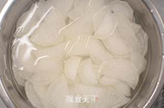 花开富贵——开胃萝卜酸的做法步骤：2