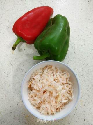 彩椒虾皮小炒的做法步骤：1