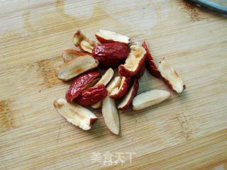 红枣桂圆小米粥的做法步骤：2
