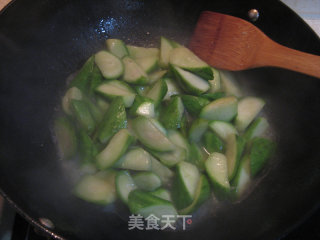蒜茸丝瓜的做法步骤：4