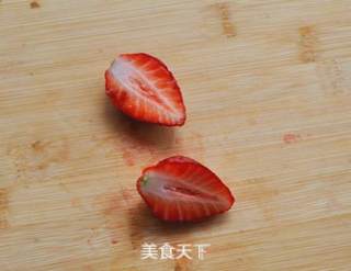 金鱼（草莓创意摆盘）的做法步骤：3