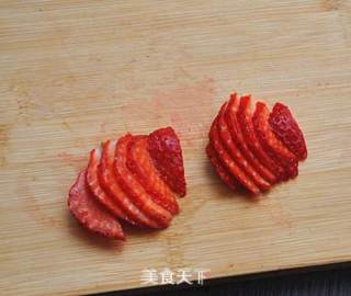 金鱼（草莓创意摆盘）的做法步骤：4