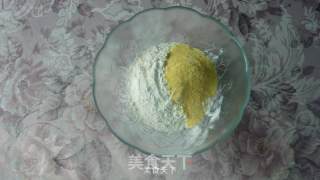 “夕餐落英”------碧玉玫瑰金丝卷的做法步骤：1