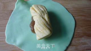 “夕餐落英”------碧玉玫瑰金丝卷的做法步骤：15