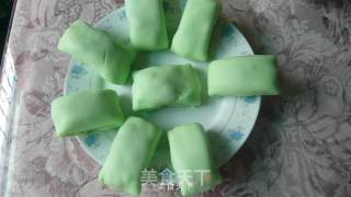 “夕餐落英”------碧玉玫瑰金丝卷的做法步骤：17