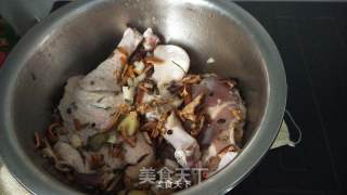 烤鸭腿（电箱）的做法步骤：1