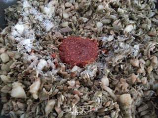 槐花肉包子的做法步骤：6