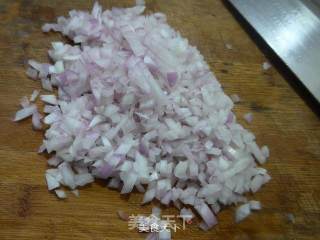 洋葱猪肉馅馅饼的做法步骤：2