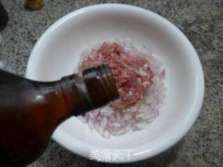 洋葱猪肉馅馅饼的做法步骤：5