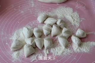 微波鲜肉小笼包的做法步骤：10