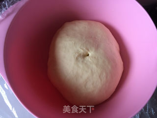香肠花环面包的做法步骤：4