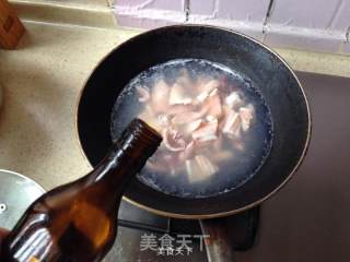 爆炒青椒鱿鱼的做法步骤：3