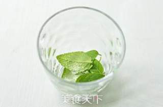 Mojito鸡尾酒的做法步骤：5