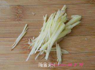 姜丝儿拌苦瓜的做法步骤：5