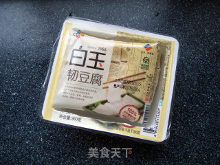鲜虾蒸豆腐——非普通豆腐的冻豆腐的做法步骤：1