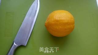 蜂蜜柠檬的做法步骤：2