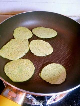 土豆鸡蛋饼的做法步骤：7