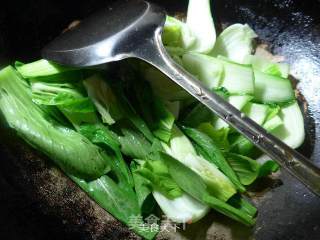 青菜肉面筋粉丝汤的做法步骤：2