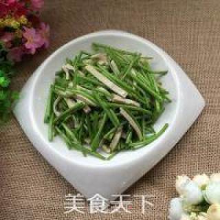 芦蒿炒豆干的做法步骤：10