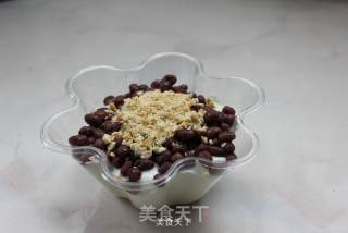 做宝贝爱吃的营养美味——自制美味酸奶杯的做法步骤：9