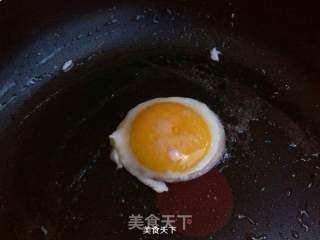 圆圆的荷包蛋的做法步骤：6