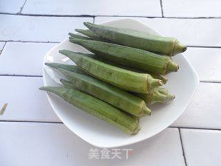 补肾好食材——秋葵炒肉的做法步骤：1