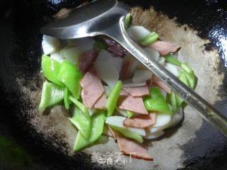 培根尖椒炒山药的做法步骤：8