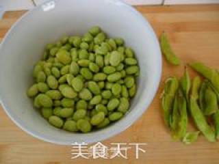 银芽炝毛豆的做法步骤：1