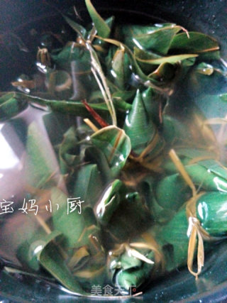 肉粽子的做法步骤：9