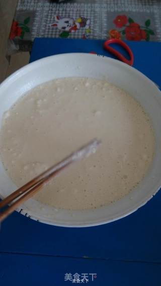 葱花胡萝卜香嫩饼的做法步骤：1