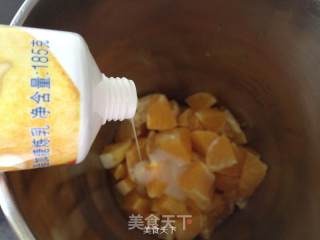 奶香橙汁的做法步骤：3