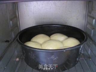 柔软好吃--花朵红豆面包的做法步骤：11