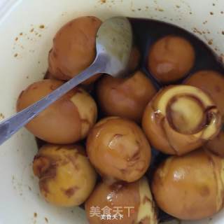 乡巴佬鸡蛋的做法步骤：4