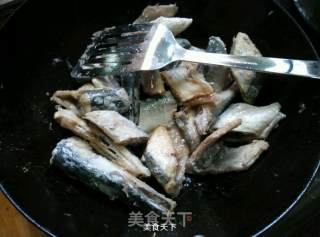 韭菜焖良鱼的做法步骤：4