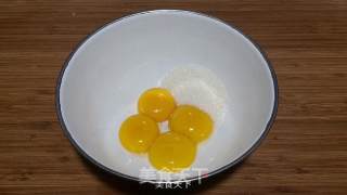 葡萄干戚风蛋糕的做法步骤：3