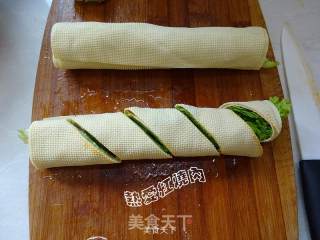 麻辣贝裙豆皮卷的做法步骤：8