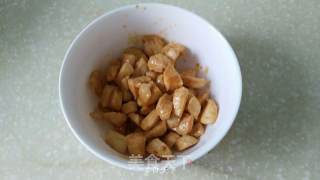 奥尔良鸡肉披萨的做法步骤：7