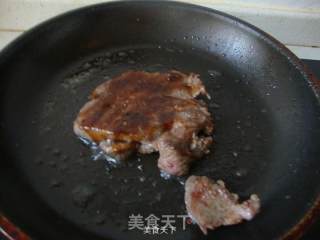 煎菲力牛排的做法步骤：1