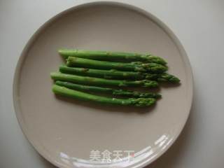 煎菲力牛排的做法步骤：2