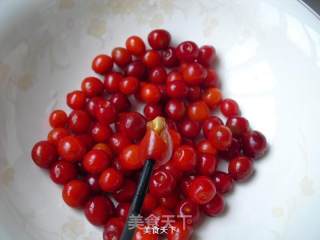 樱桃糖水的做法步骤：2