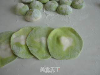 茴香馅猪肉饺子的做法步骤：12